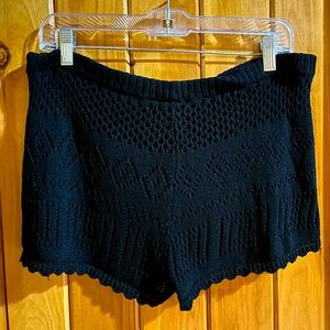 Forever 21 Women’s Black Shorts